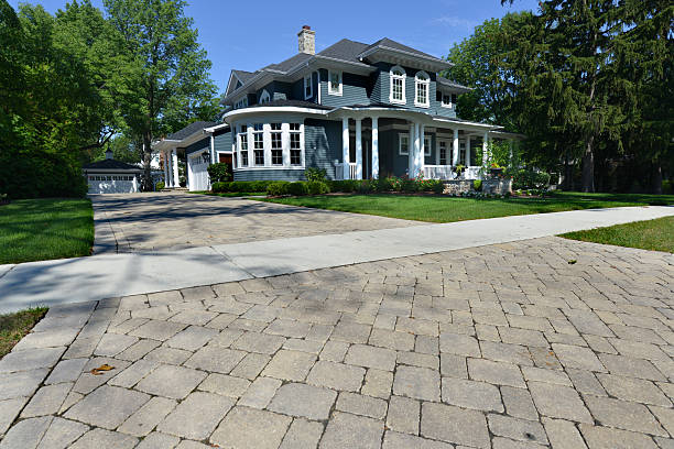 Best Local Driveway Pavers  in Janesville, WI